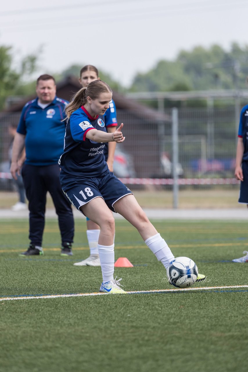 Bild 75 - wBJ Holsatia Elmshorn - VfL Pinneberg : Ergebnis: 1:4